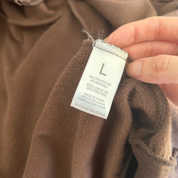 Bearpaw Outdoors zip up hoodies Like new - Picture 5 of 5